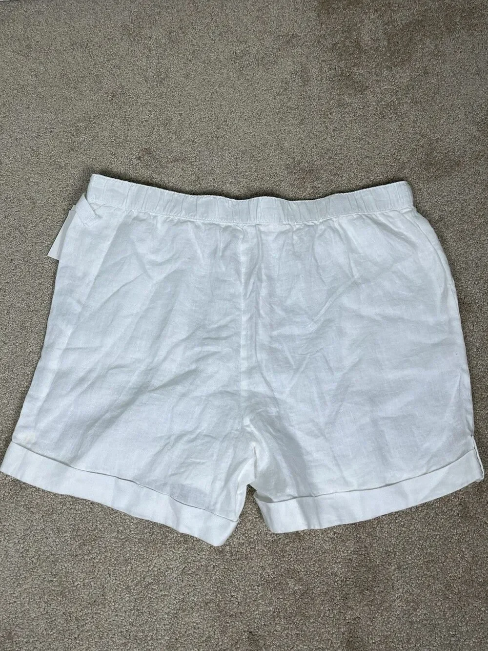 NWT Ellen Tracy White Linen Shorts L Elastic Drawstring Cuffed Beach Resort Boho